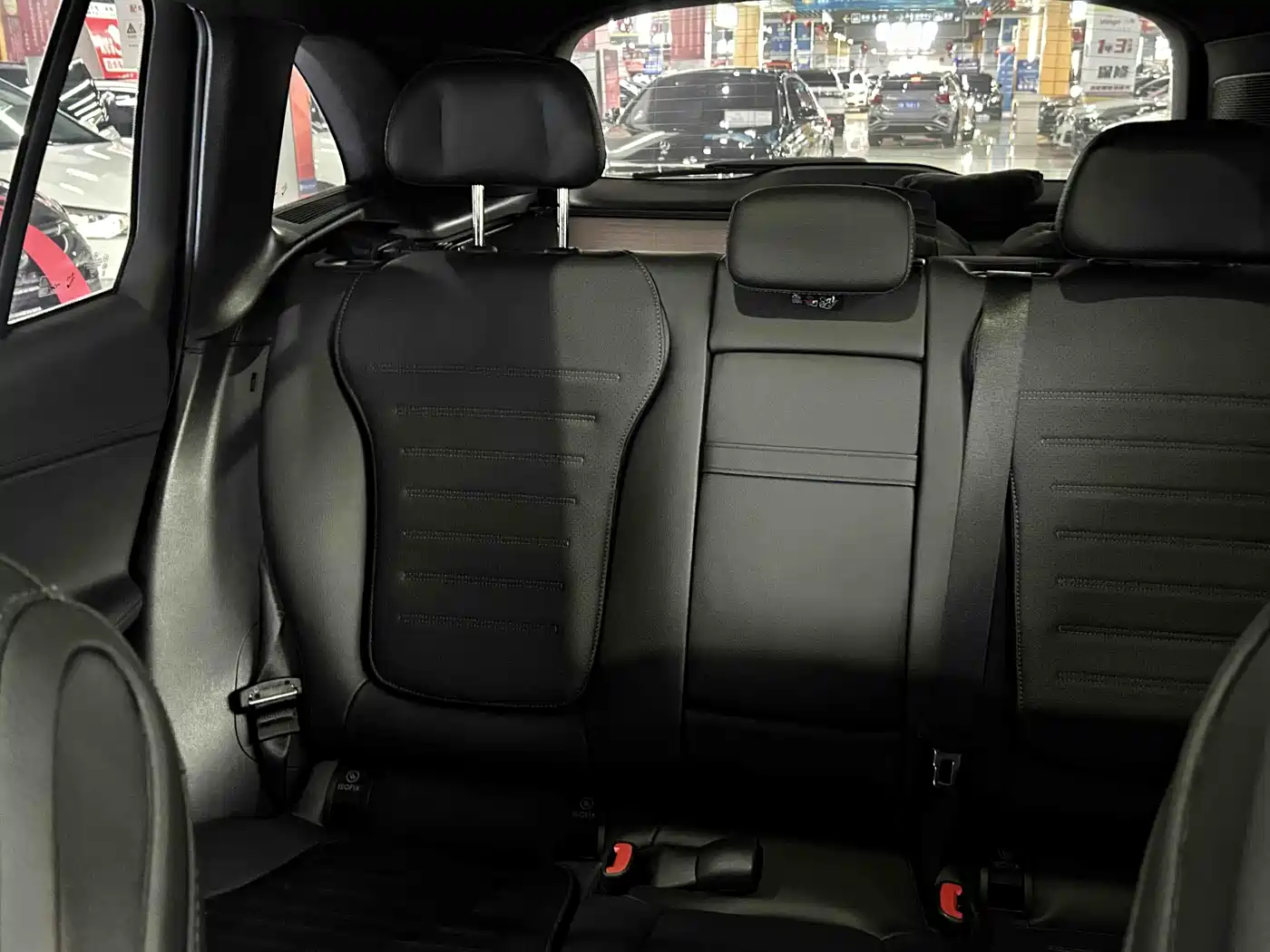 Mercedes-Benz GLC 2023 GLC 260 L 4MATIC Sport 5-seater фото 8