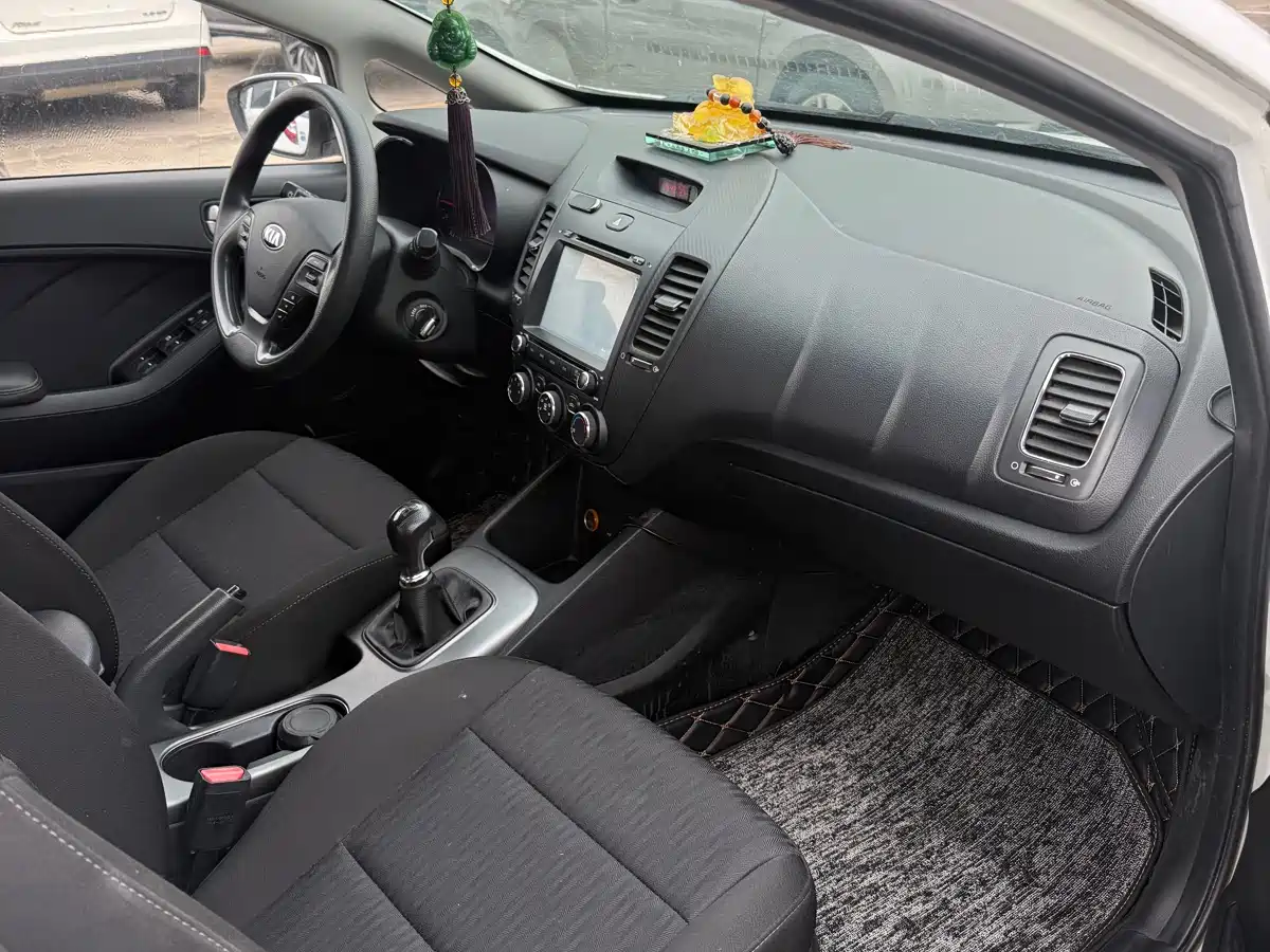 Kia K3 2016 1.6L Manual GL фото 5