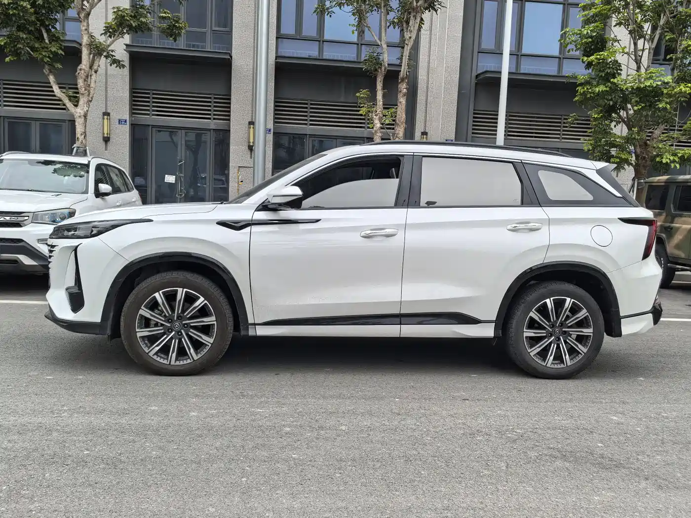CHANG'AN CS75PLUS