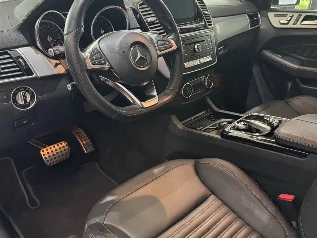 Mercedes-Benz GLE Coupe 2015 GLE 450 AMG 4MATIC Coupe SUV фото 7