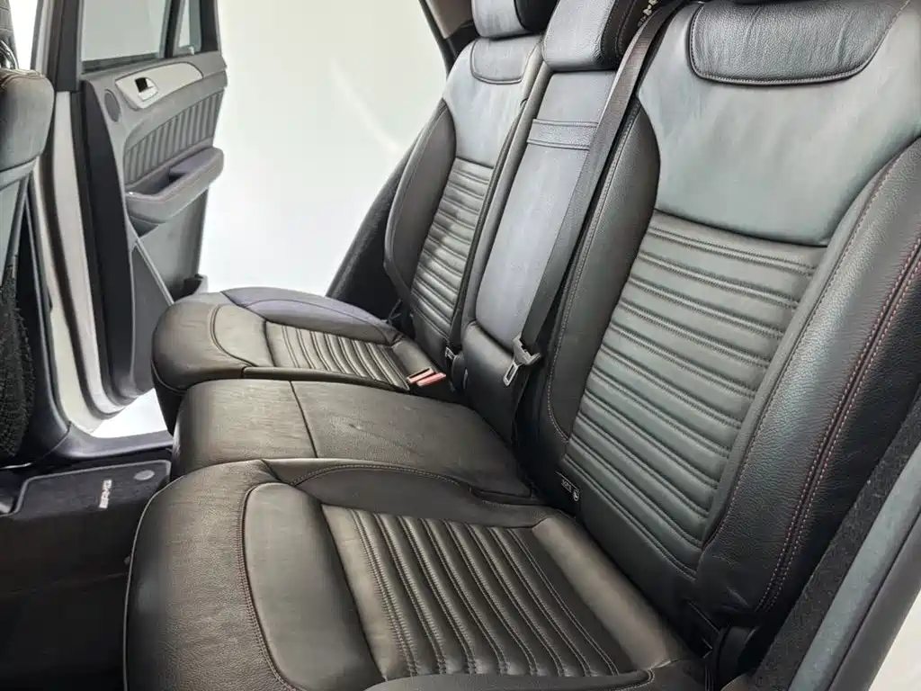 Mercedes-Benz GLE Coupe 2015 GLE 450 AMG 4MATIC Coupe SUV фото 9