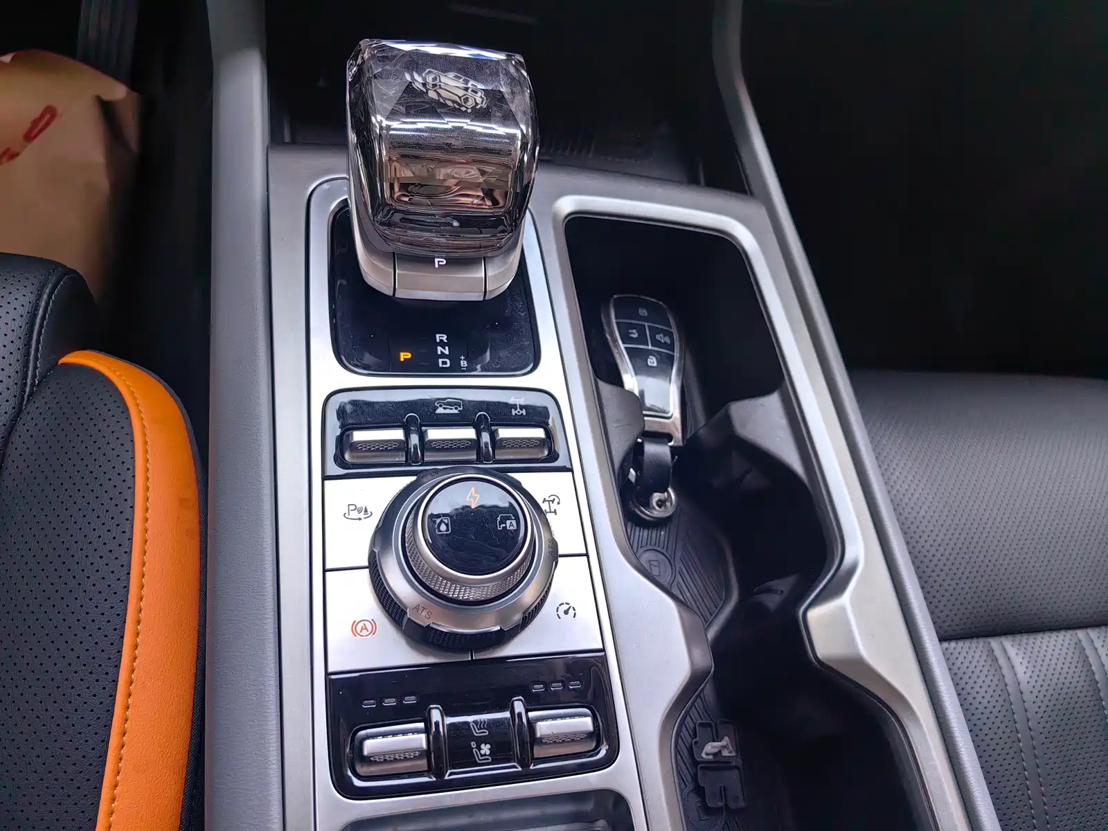 صورة 15 - BAIC ORV Beijing Off-Road BJ40 Range Extender