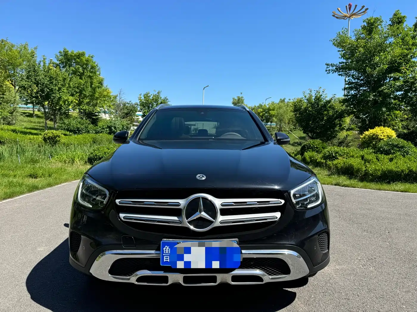 Mercedes-Benz GLC 2022 Model GLC 260 L 4MATIC Luxury Edition фото 2