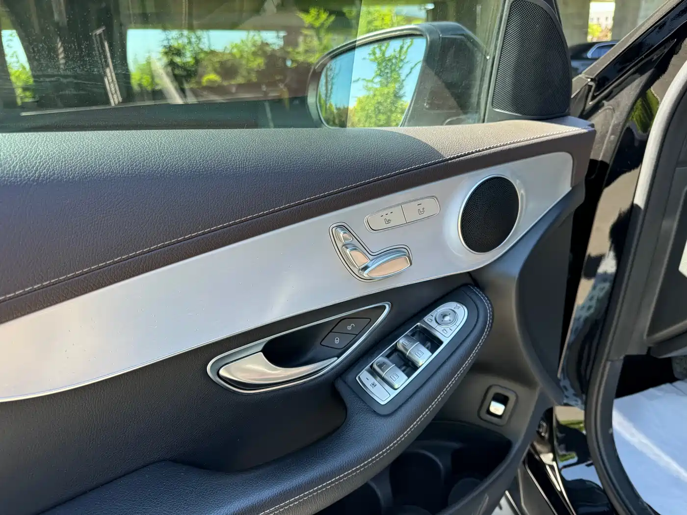 Mercedes-Benz GLC 2022 Model GLC 260 L 4MATIC Luxury Edition фото 12