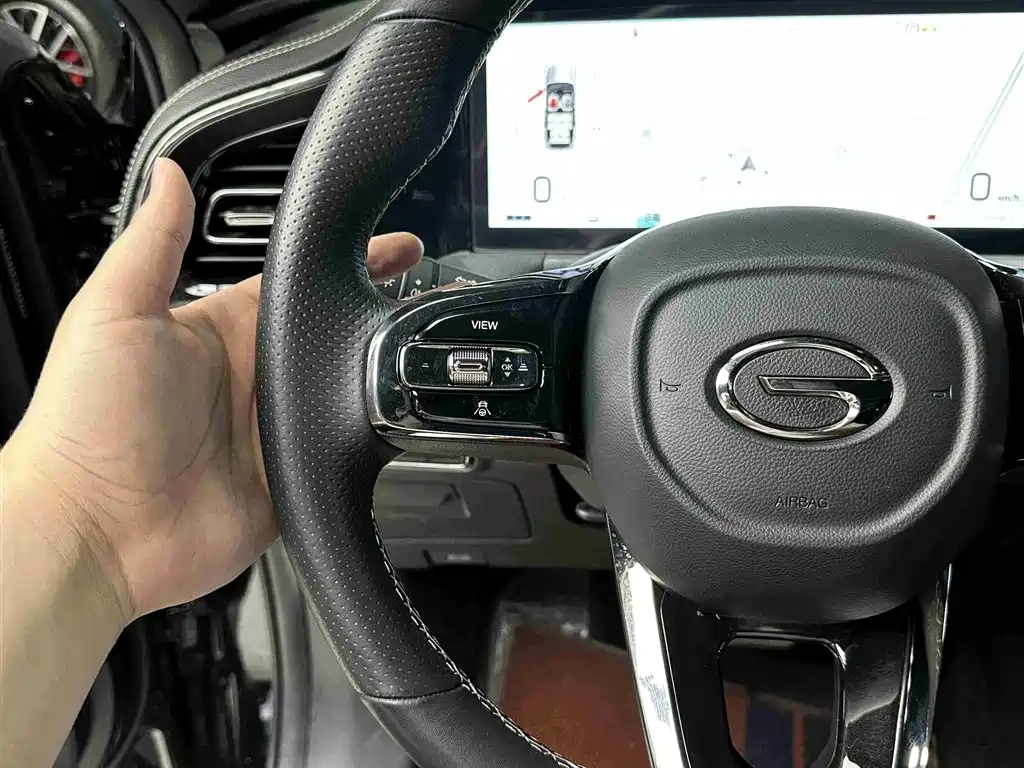 GAC Trumpchi Trumpchi GS8 2022 Hybrid Series 2.0TM 4WD Premium Edition (7-Seater) фото 16