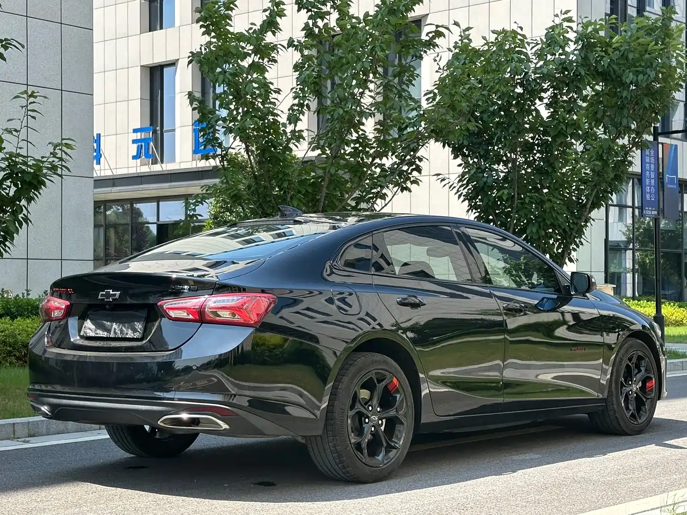 Chevrolet Malibu XL 2021 Model Redline 550T Auto Sharp Connect Edition фото 27
