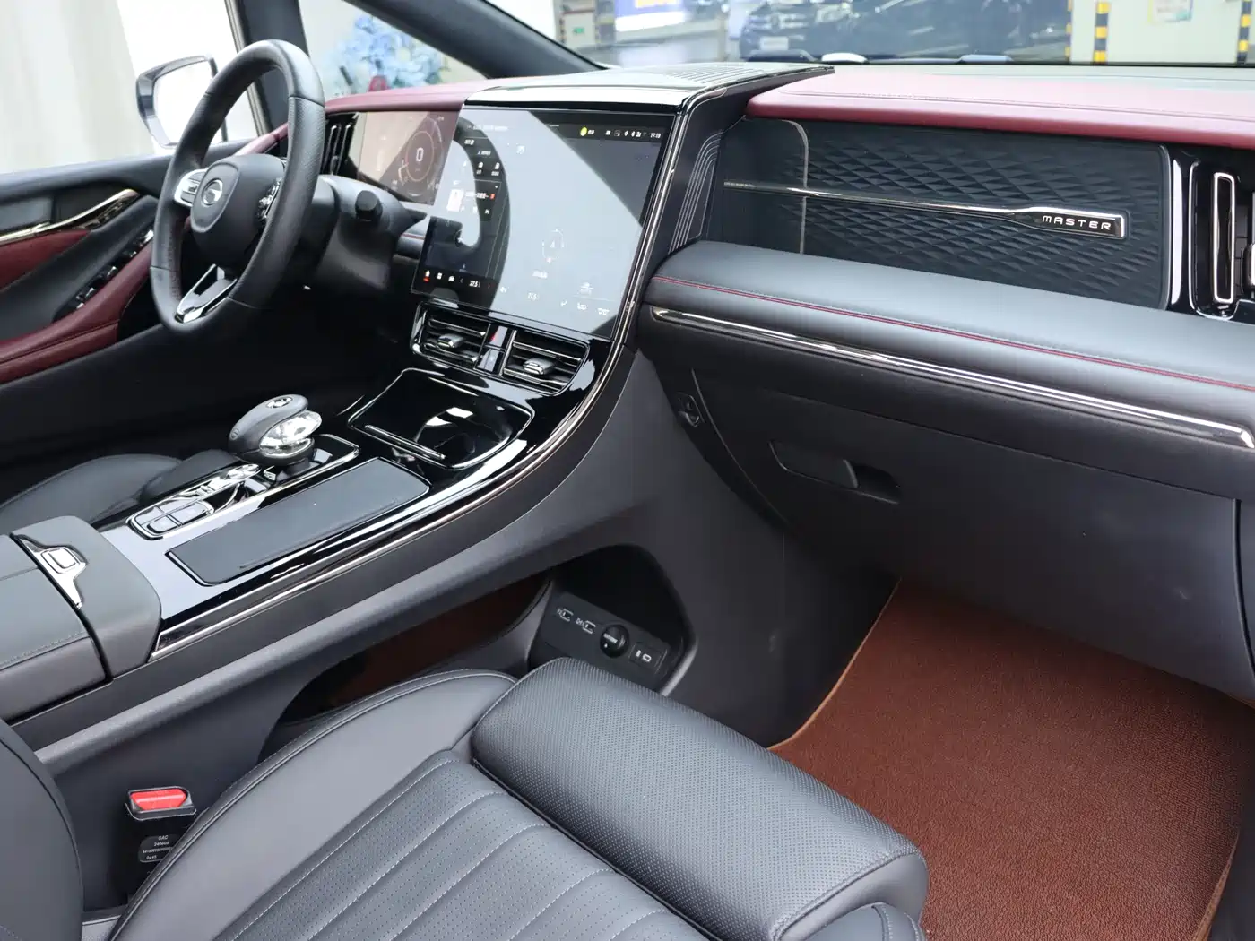 GAC Trumpchi Trumpchi M8 2024 Patriarch Series 400T Ultimate Edition фото 8