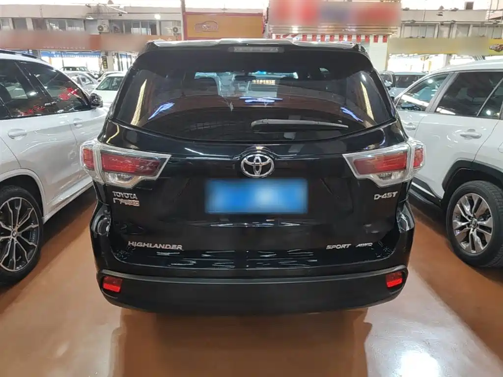 Toyota Highlander 2015 2.0T AWD Luxury Edition 7-seater фото 6