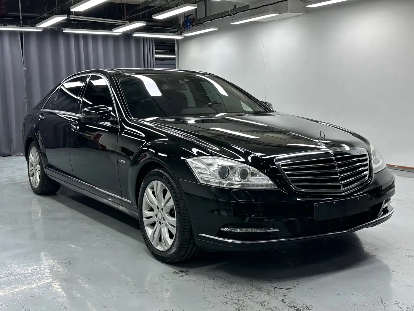 Mercedes-Benz S-Class 2012 S 350 L 4MATIC Grand Edition фото 8