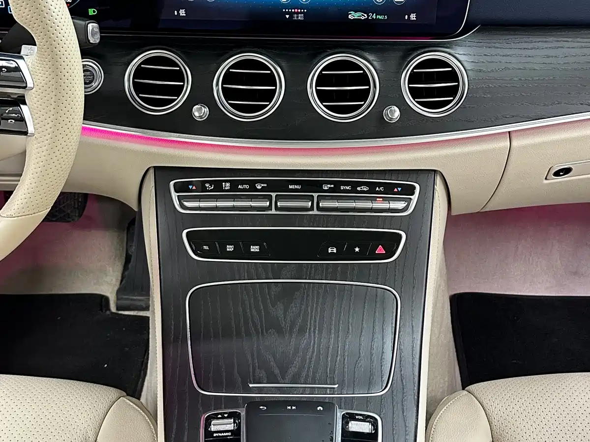 Mercedes-Benz E-Class 2022 E 300 L Sport Fashion фото 12