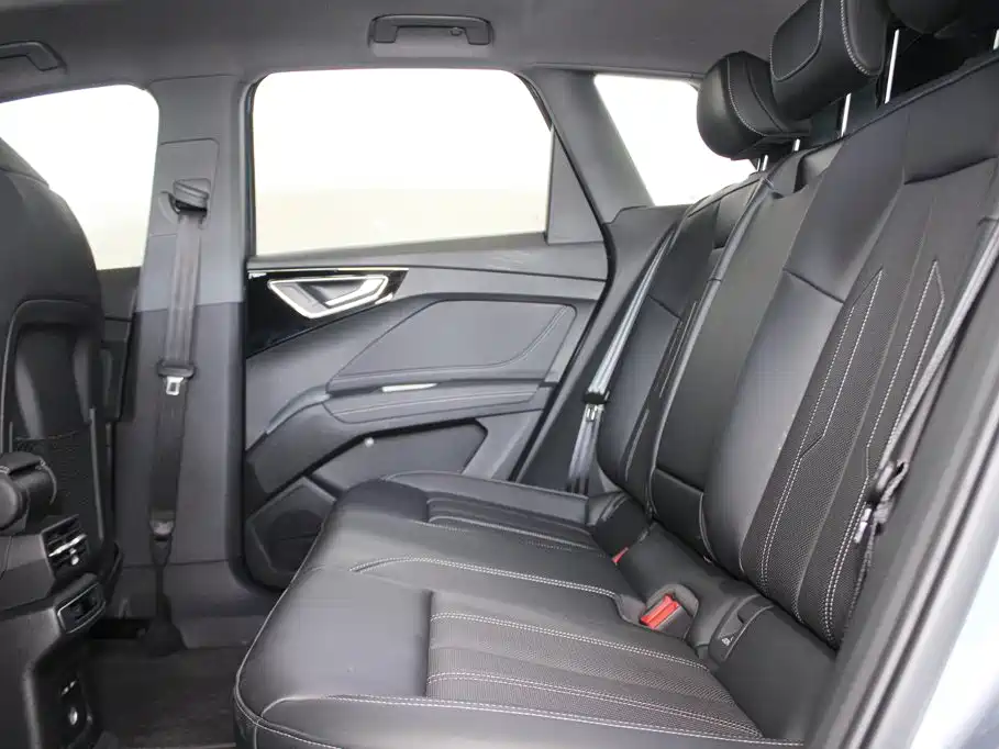 Audi Q4 e-tron 2025 2024 40 e-tron Creation Edition