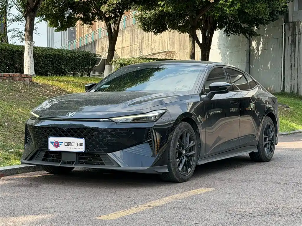 CHANGAN UNI-V