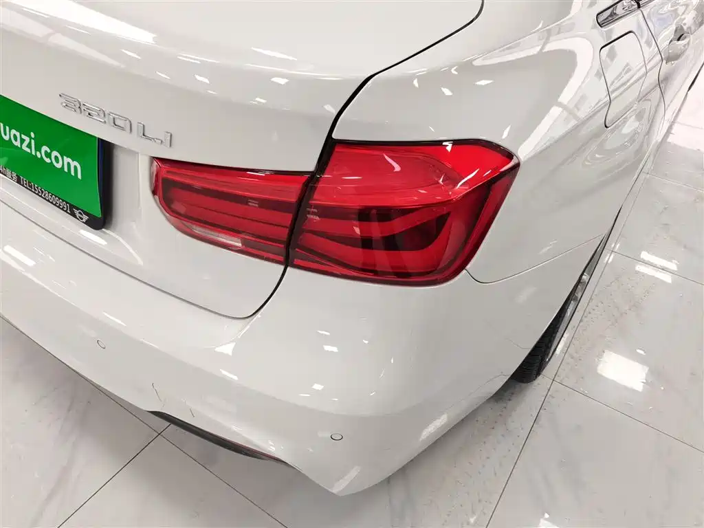 BMW 3 Series 2017 320Li M Sport фото 24