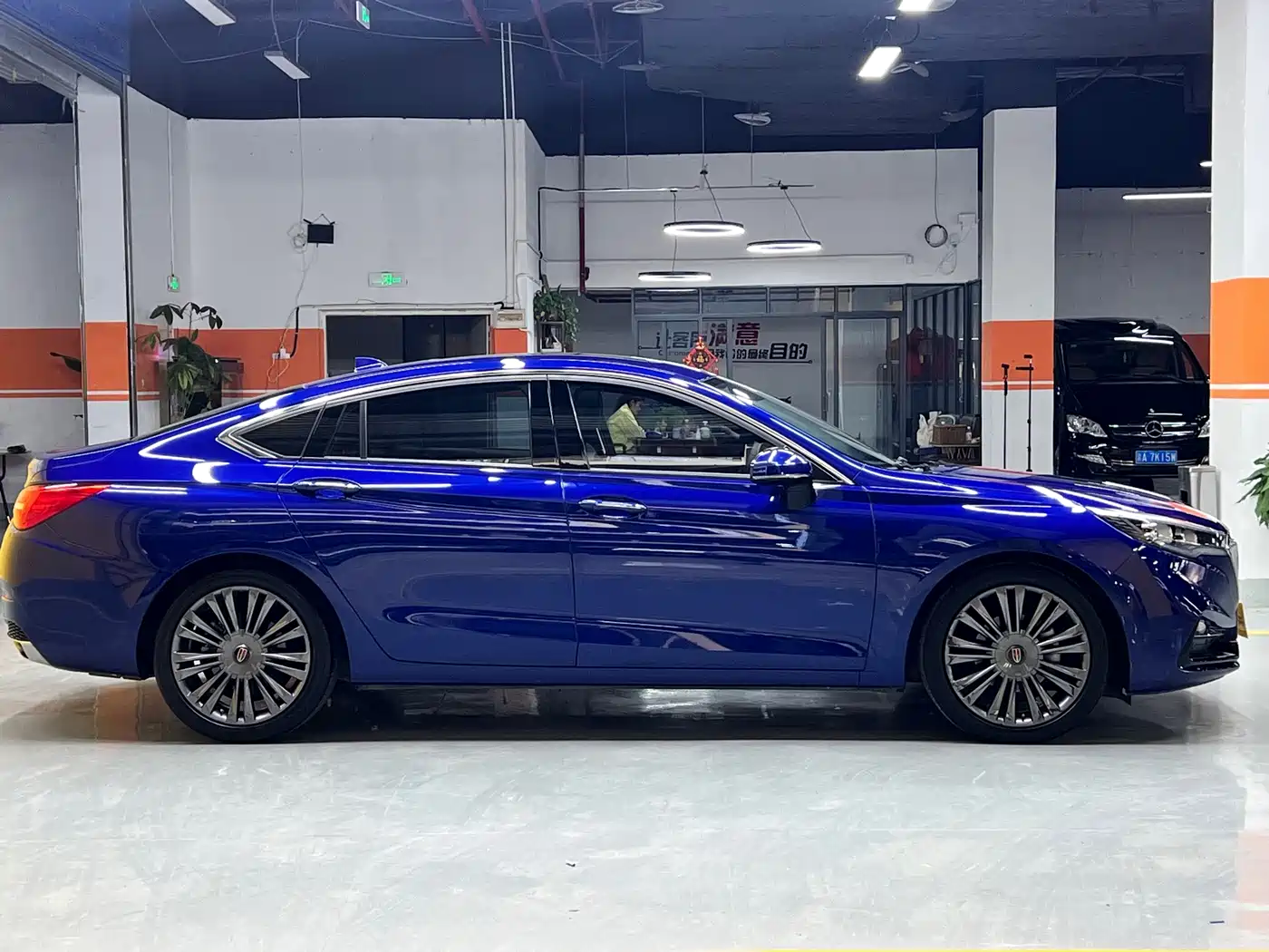 Hongqi H5 2020 1.8T Automatic Smart Connection Qi Enjoy Edition фото 8