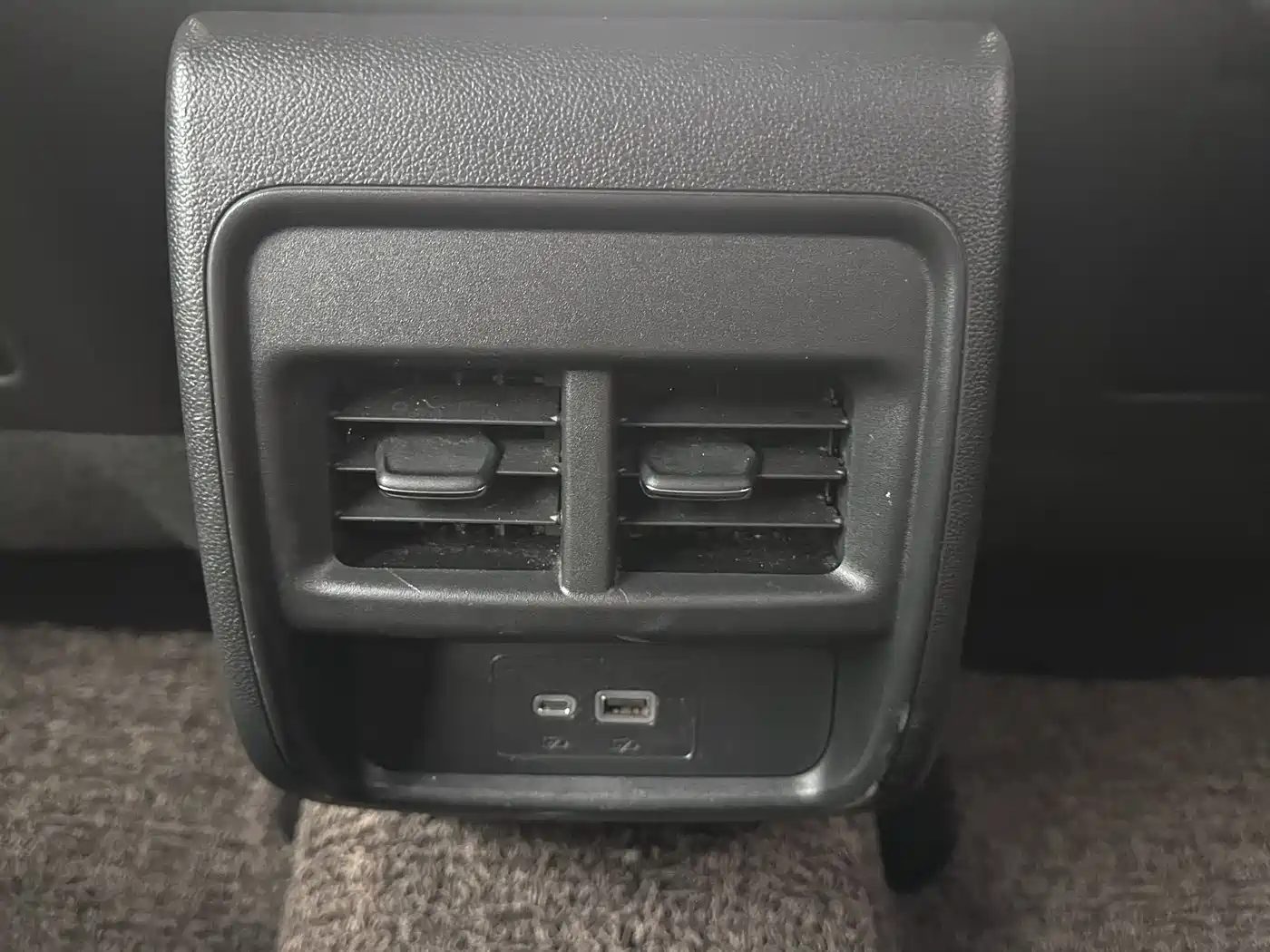 Cadillac XT4 2020 28T FWD Leading Trim фото 9