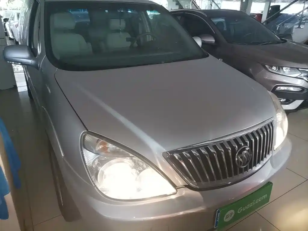 Buick GL8 2014 2.4L Classic Edition фото 4