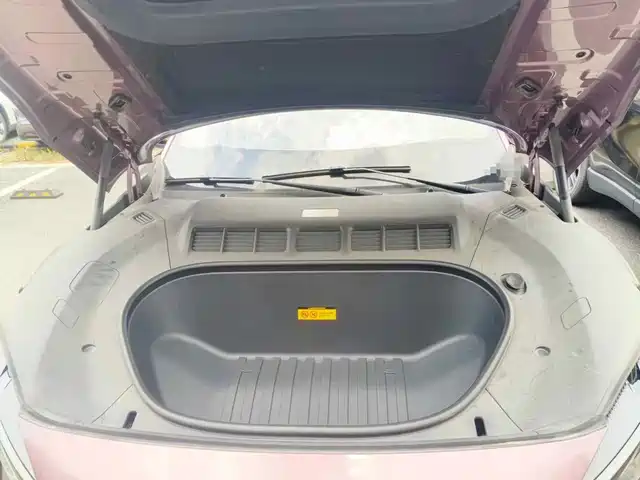 Xiaomi Auto Xiaomi YU7 2025 Ultra Long Range High Performance AWD Max Edition — фото 3