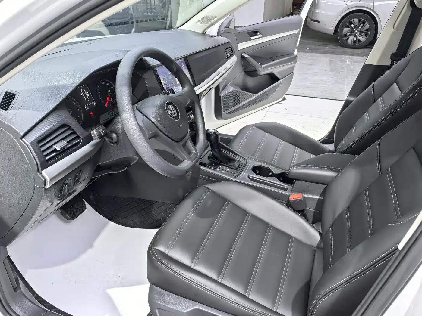 Volkswagen Lavida 2019 1.5L Automatic Trend Edition China VI фото 11