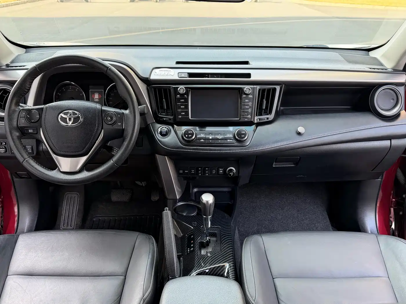 Toyota RAV4 Rongfang 2016 2.5L Automatic 4WD Elite фото 6