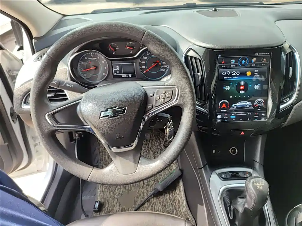 Chevrolet Cruze 2016 1.5L Manual Elite Edition фото 6