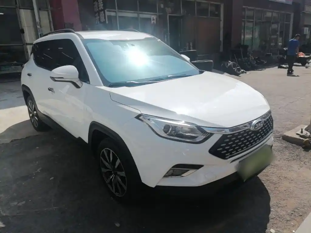 JAC Refine S4 2020 2020 1.5T CVT Surpass