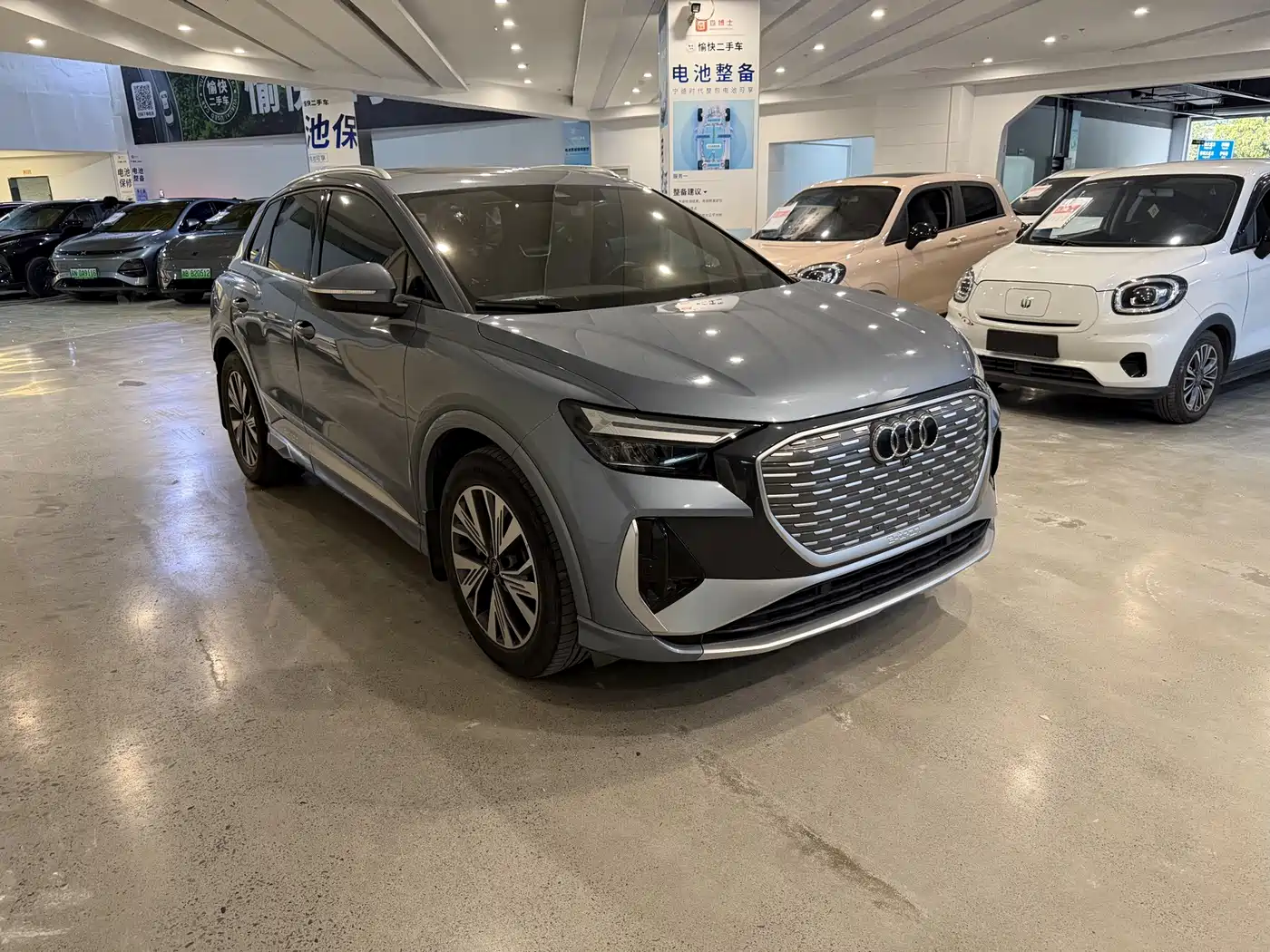 Audi Q4 e-tron 2022 2022 40 e-tron Pioneer Edition