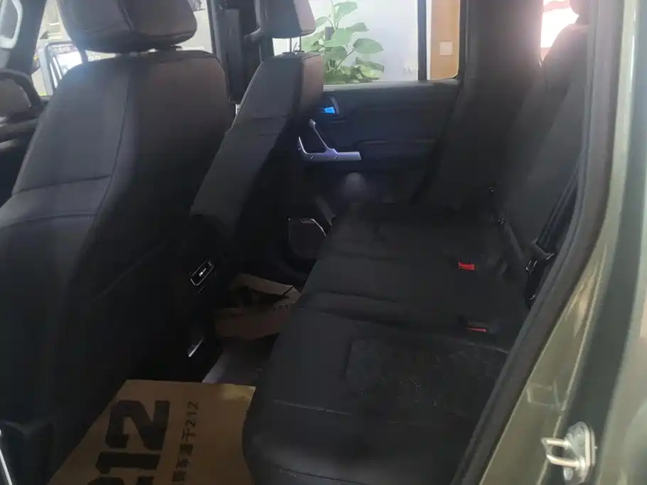 212 T01 2026 2024 2.0T Mechanic