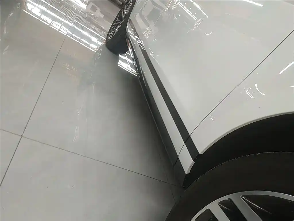 Land Rover Range Rover Evoque 2023 Range Rover Evoque L 249PS Luxury Edition фото 17