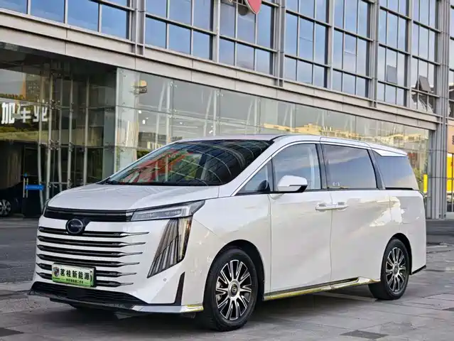 GAC Trumpchi Trumpchi E9 2023