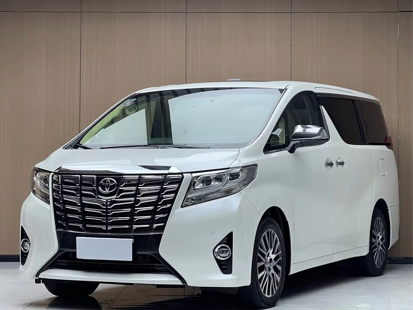 Toyota Alphard 2018 3.5L Premium
