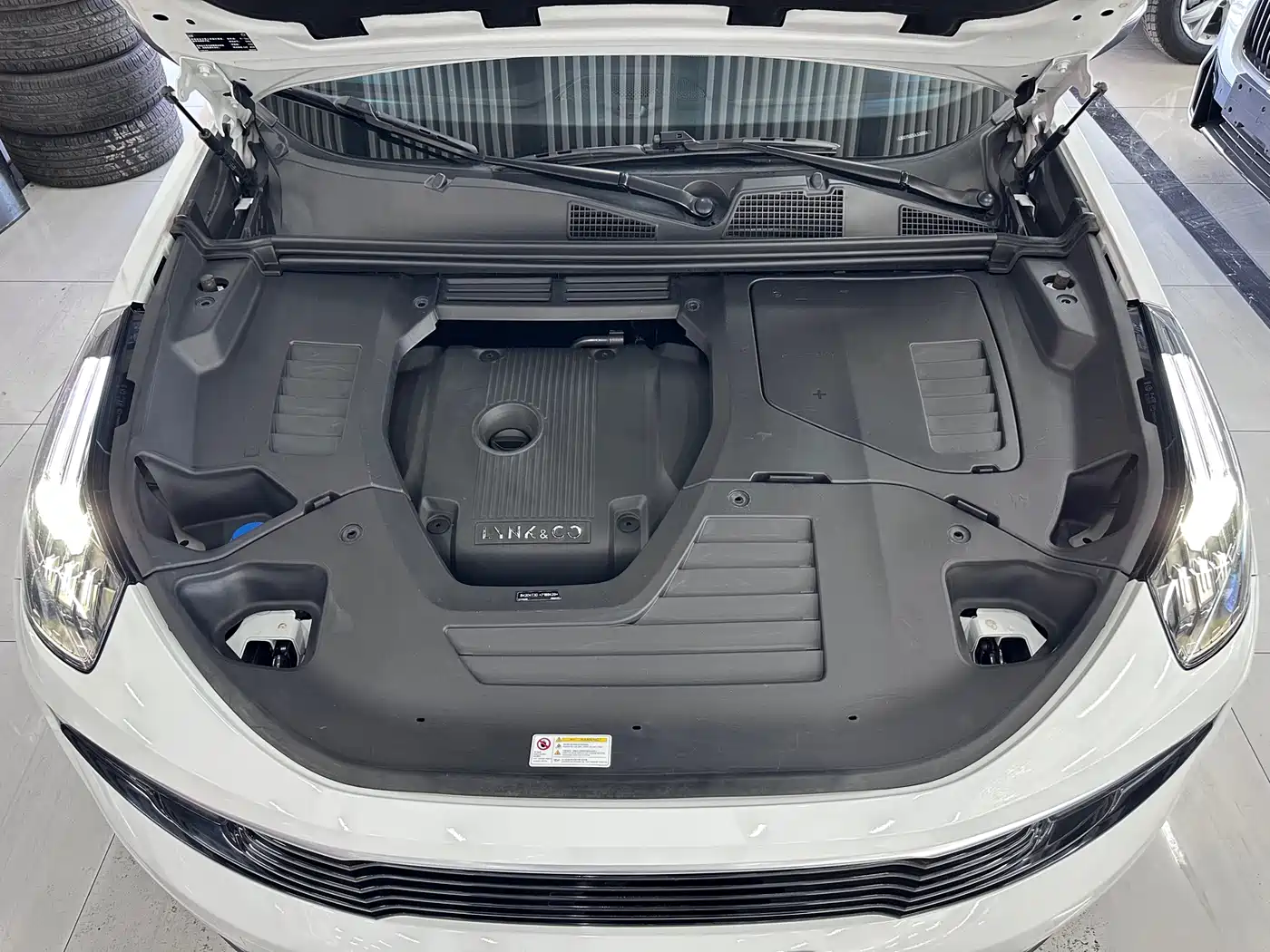 Lynk & Co 01 2017 2.0T 2WD Pro Version фото 7