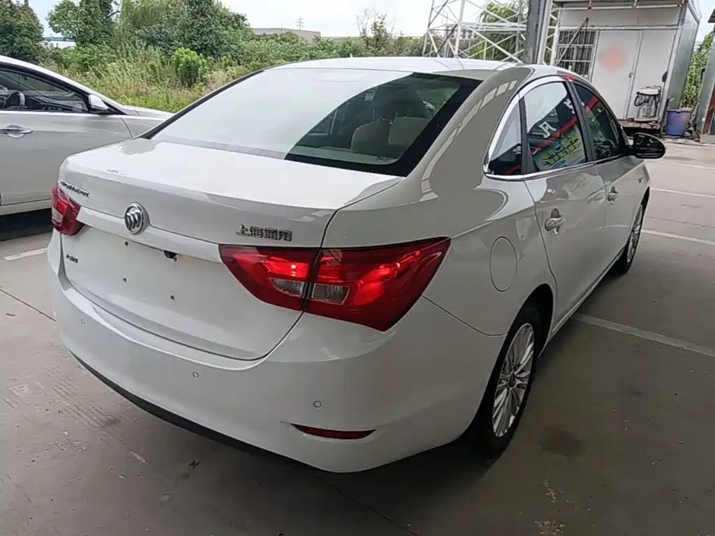 Фото 7 - Buick Excelle