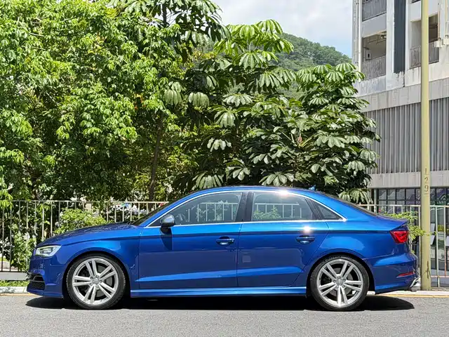 Audi S3 2015 S3 2.0T Limousine — фото 4