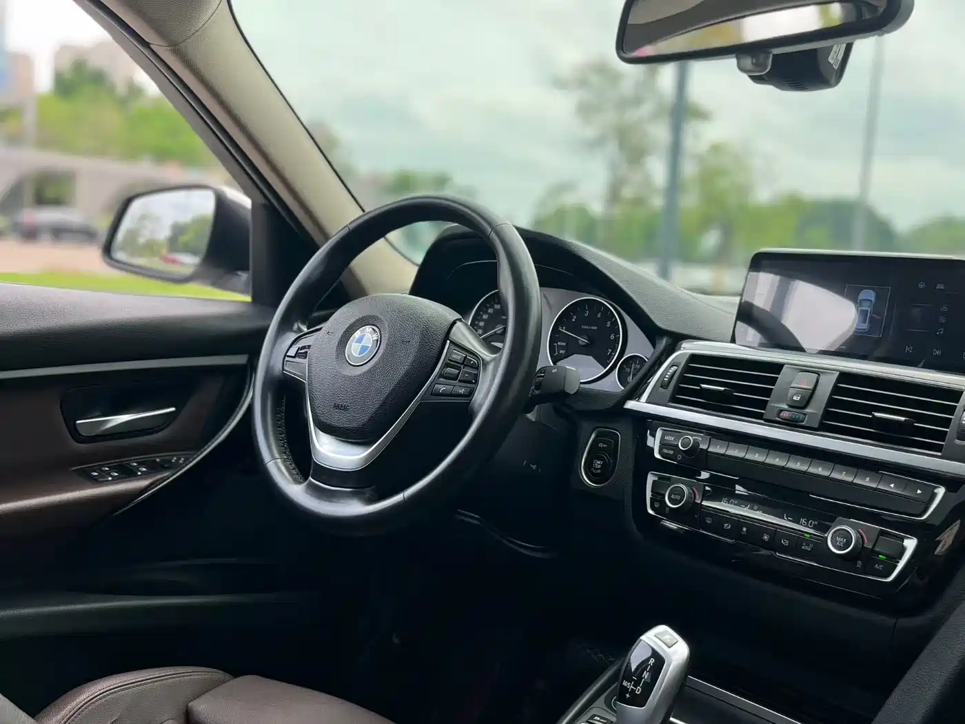 BMW 3 Series 2018 320Li Fashion Style фото 8