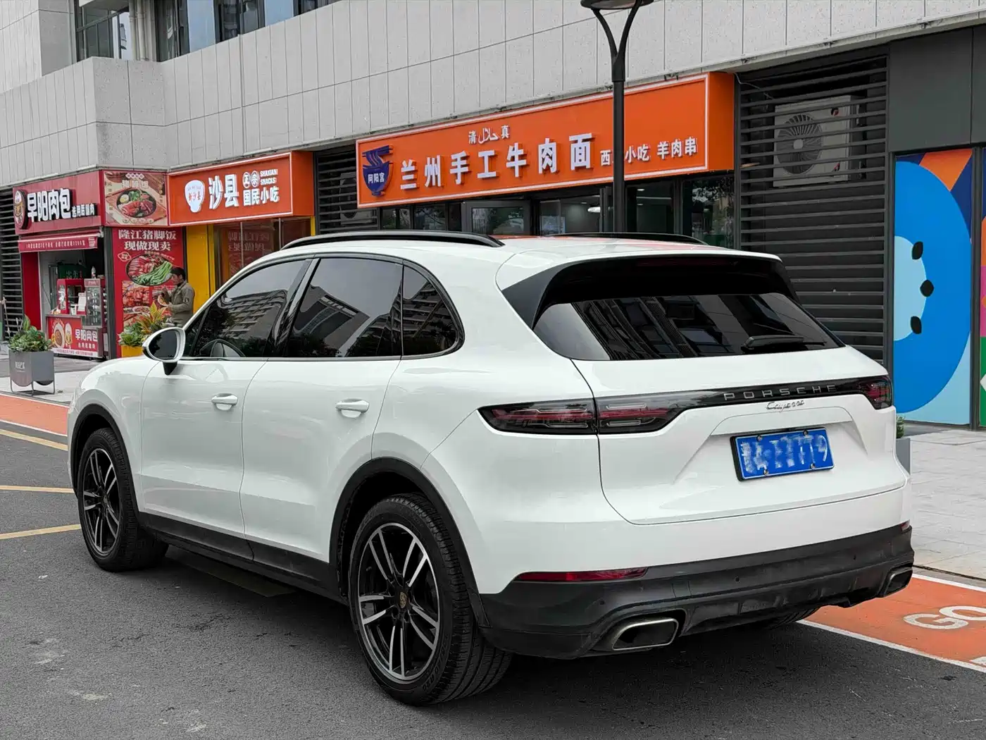 Porsche Cayenne 2019 Cayenne 3.0T фото 10