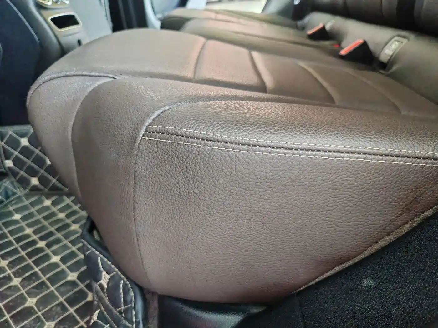 Mercedes-Benz GLC 2020 GLC 260 L 4MATIC Luxury фото 17