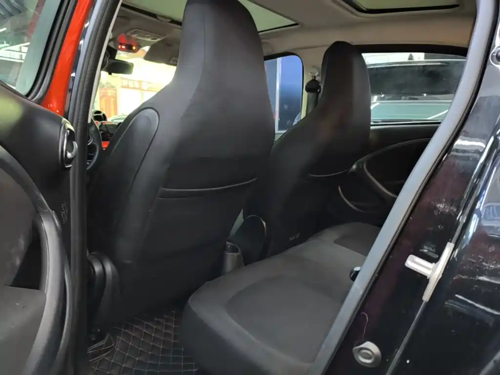smart forfour 2018 2018 1.0L 52kW Passion Edition