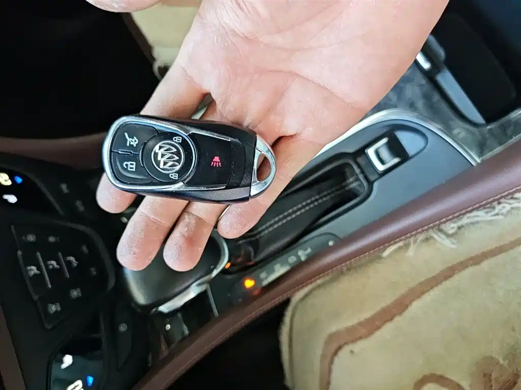 Buick Envision Plus 2015 20T AWD Luxury фото 12