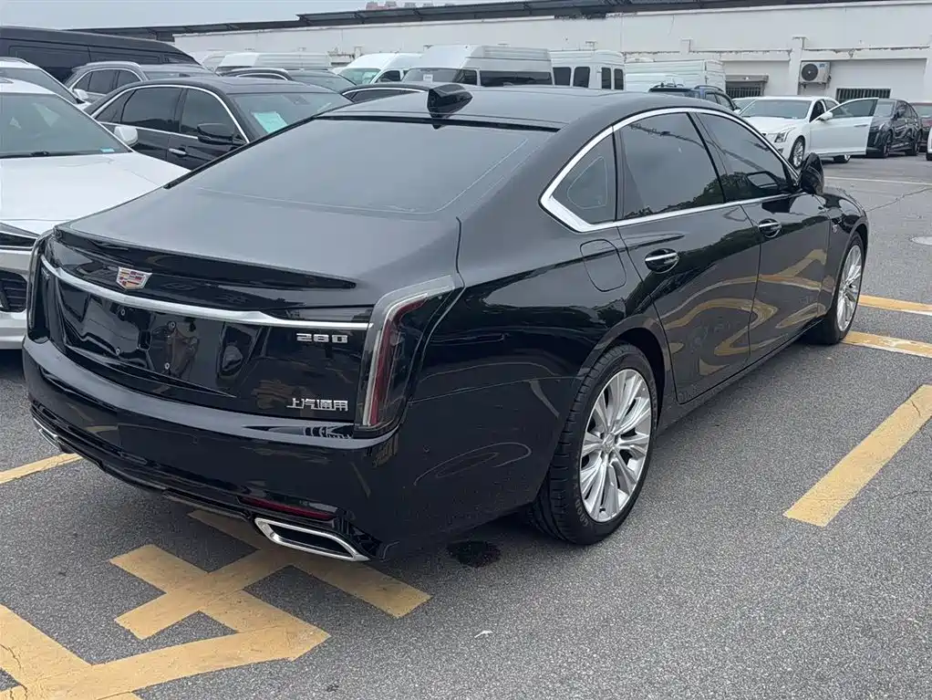 Cadillac CT6 2026 Model 28T Flagship Edition фото 7