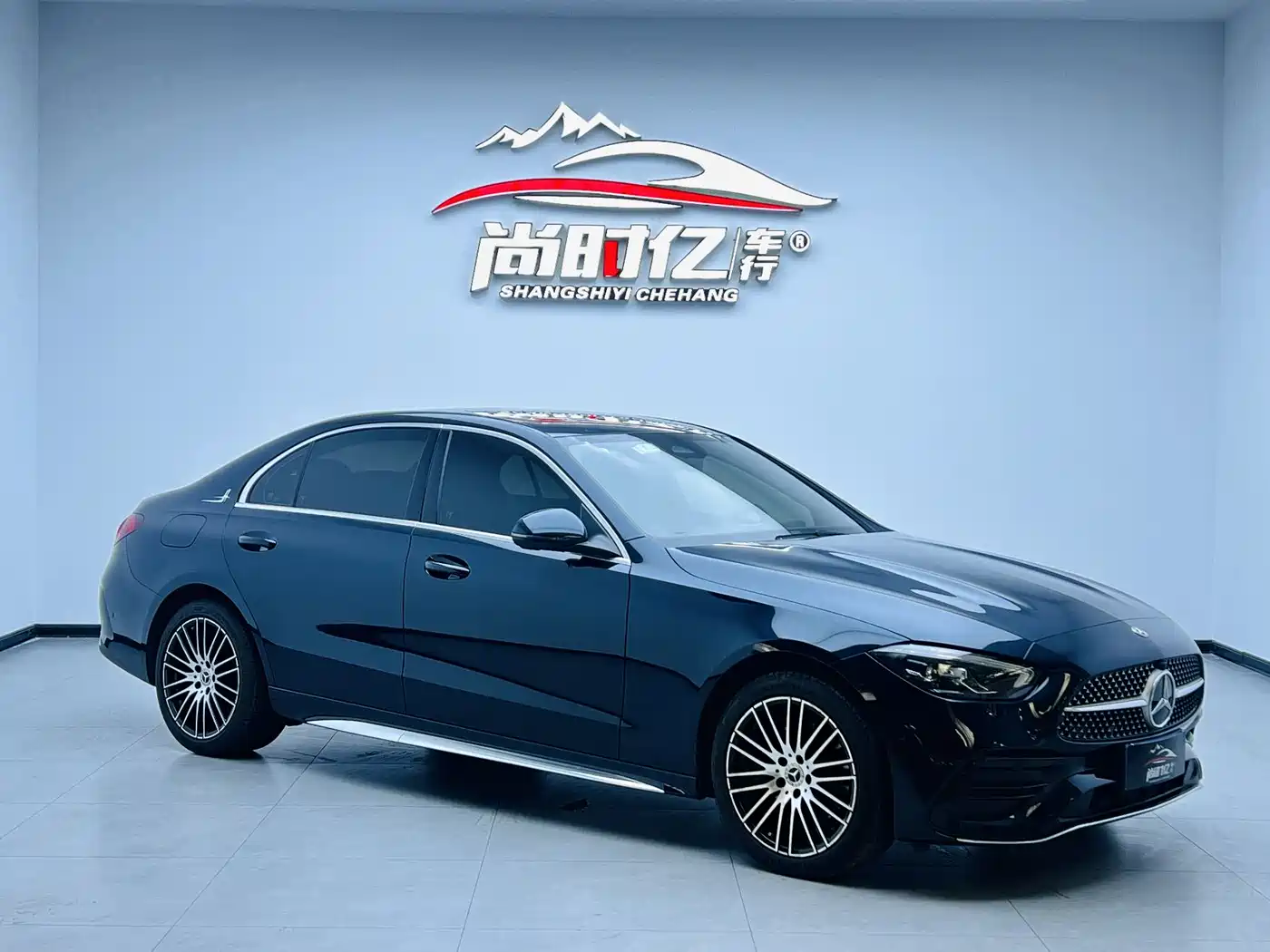 Mercedes-Benz C-Class 2023 Facelift C 200 L Sport Edition фото 2