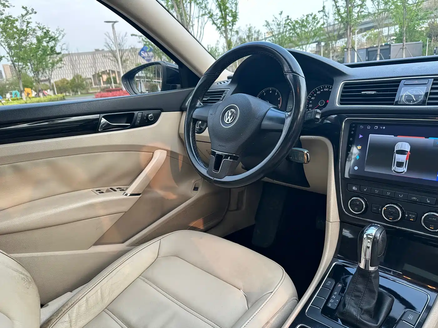 Volkswagen Passat 2013 1.8TSI DSG Zunrong фото 11