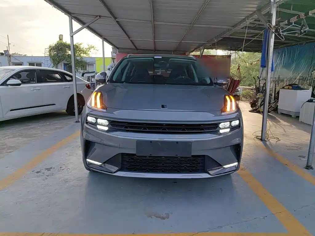 Lynk & Co 06 EM-P 2022 2022 PHEV 84KM Range Pro