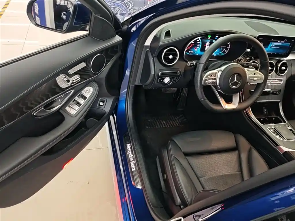 Mercedes-Benz C-Class 2020 C 260 L Sport фото 16