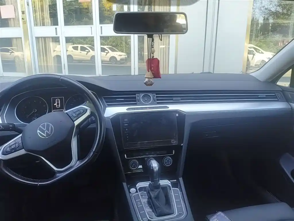 Volkswagen Magotan 2020 280TSI DSG Comfort фото 10