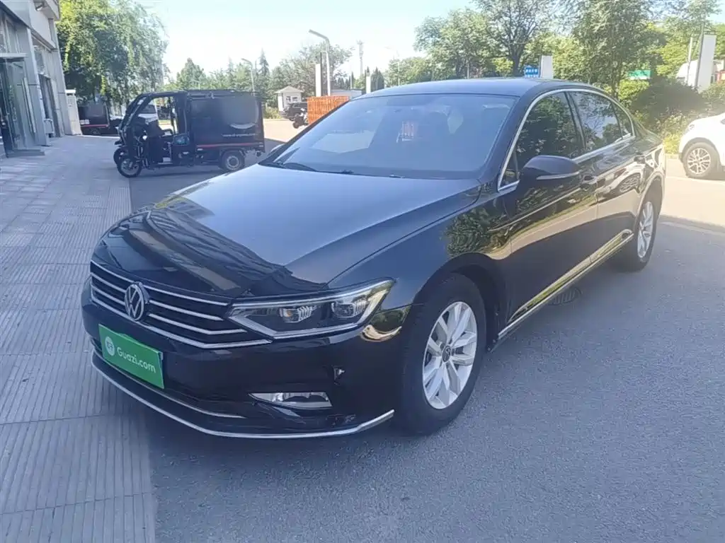 Volkswagen Magotan 2020 280TSI DSG Comfort фото 2