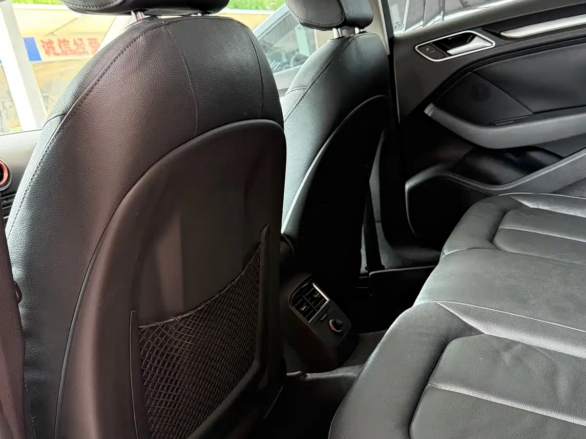 Audi A3 2015 Limousine 35 TFSI Millionth Anniversary Comfort Enjoyment Type фото 8