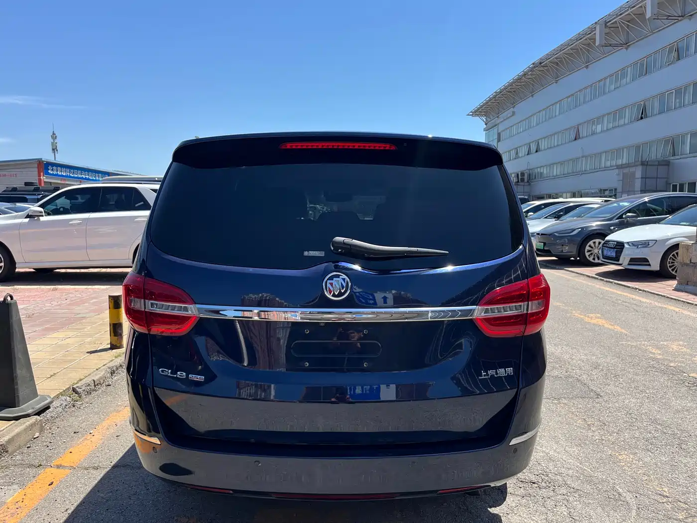 Buick GL8 2017 25S Premium Model China V фото 5