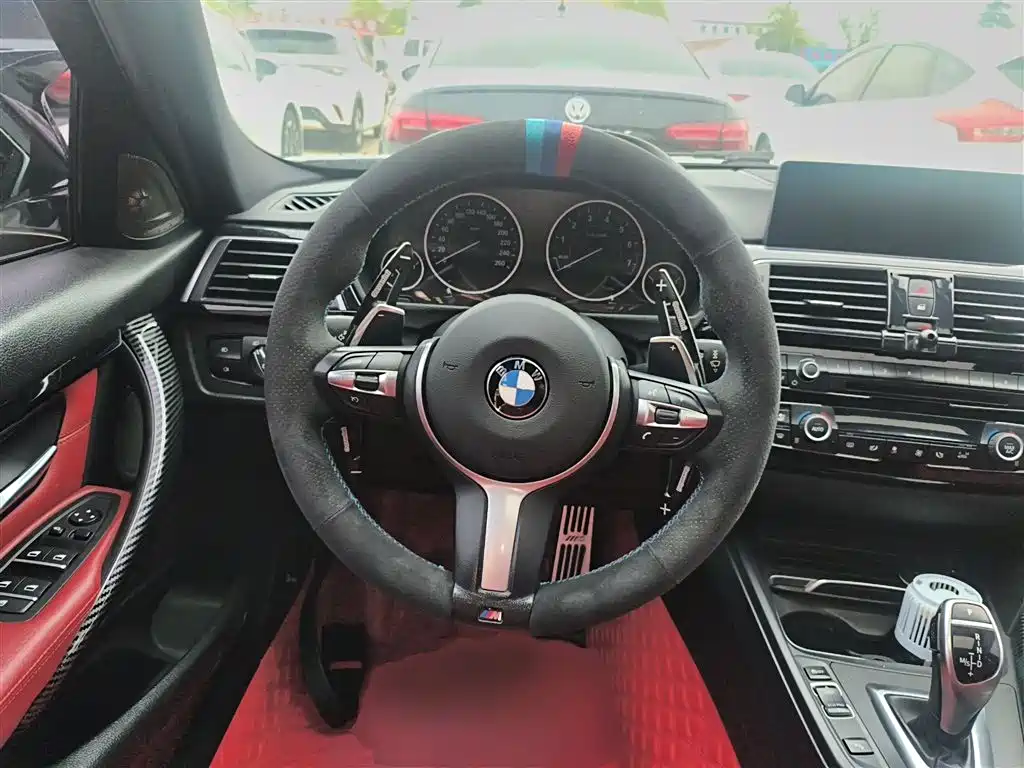 BMW 3 Series 2016 328i M Sport фото 11