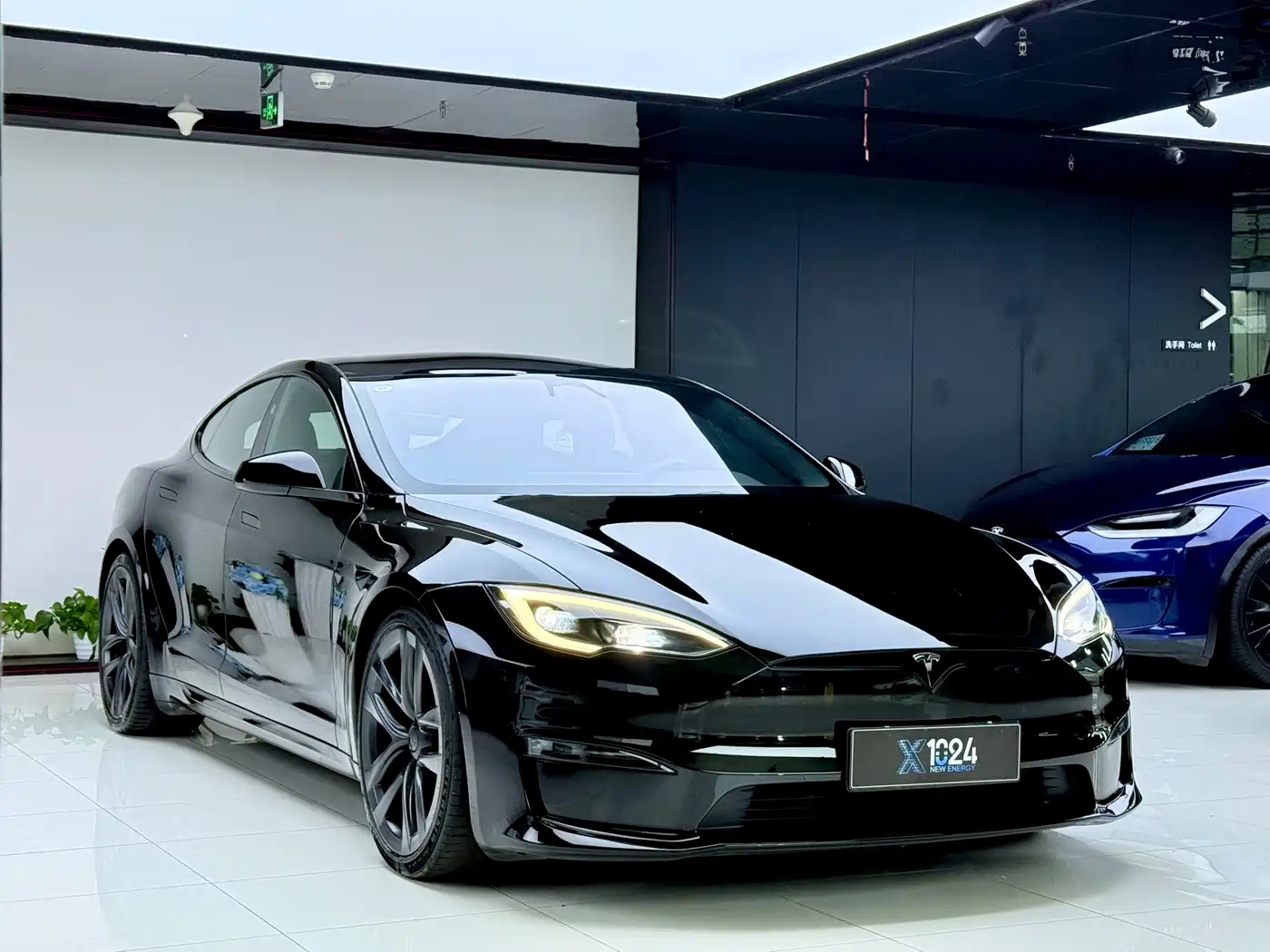 Tesla Model S 2023 2023 Dual Motor All-Wheel Drive Edition