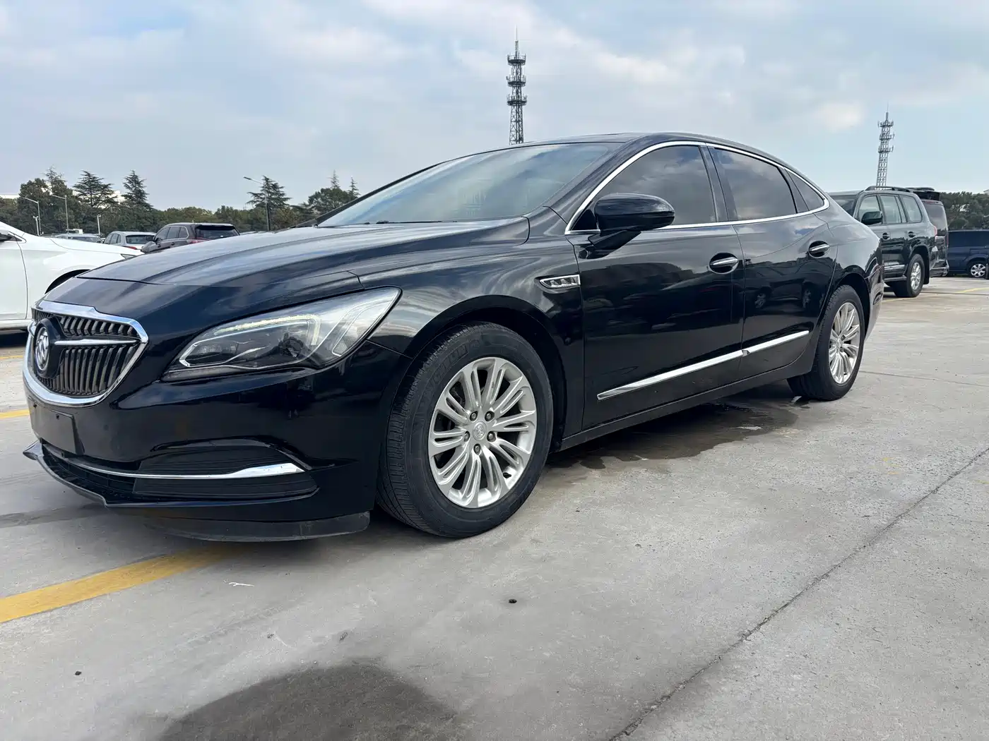 BUICK LACROSSE